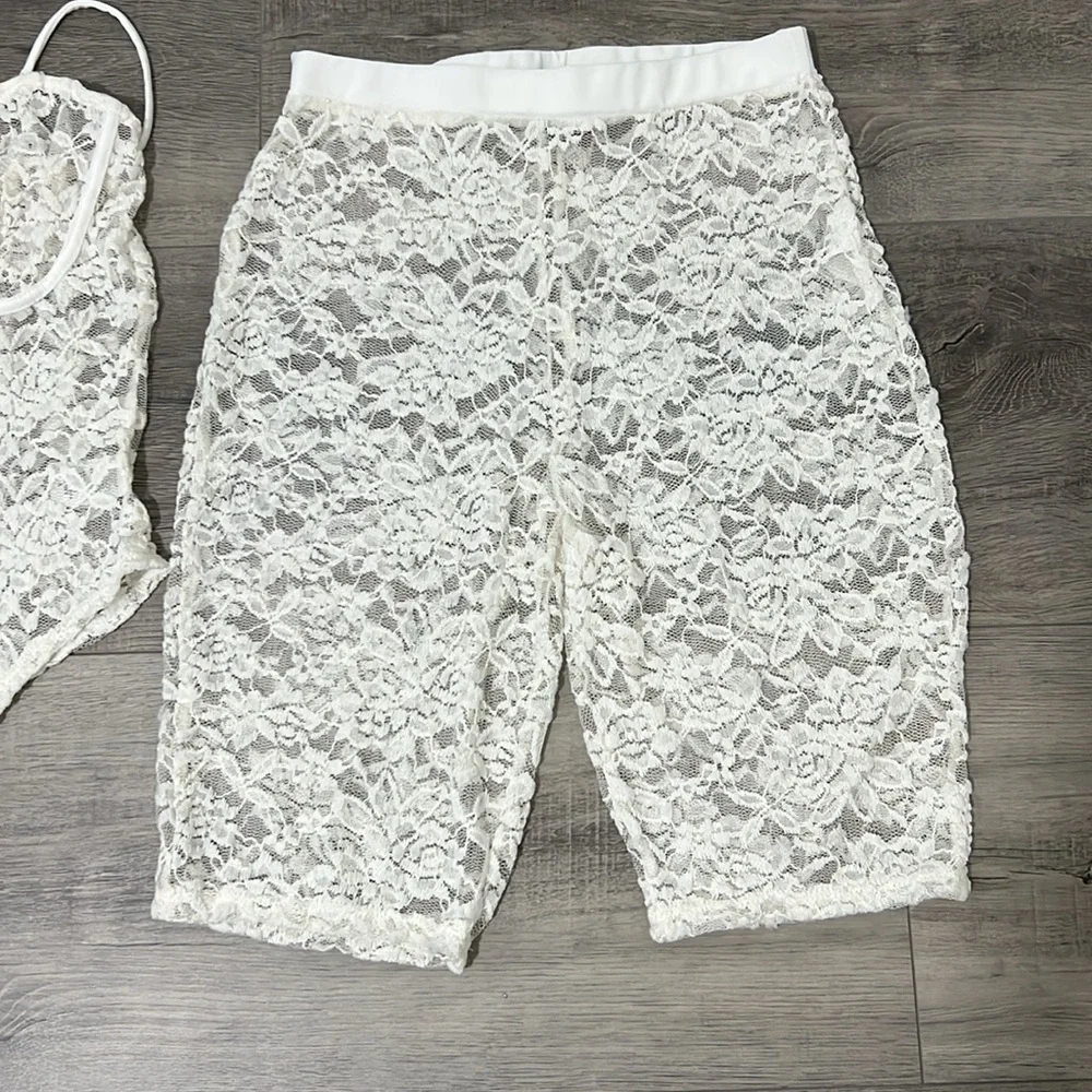 Matching sets - Picture 3 of 8